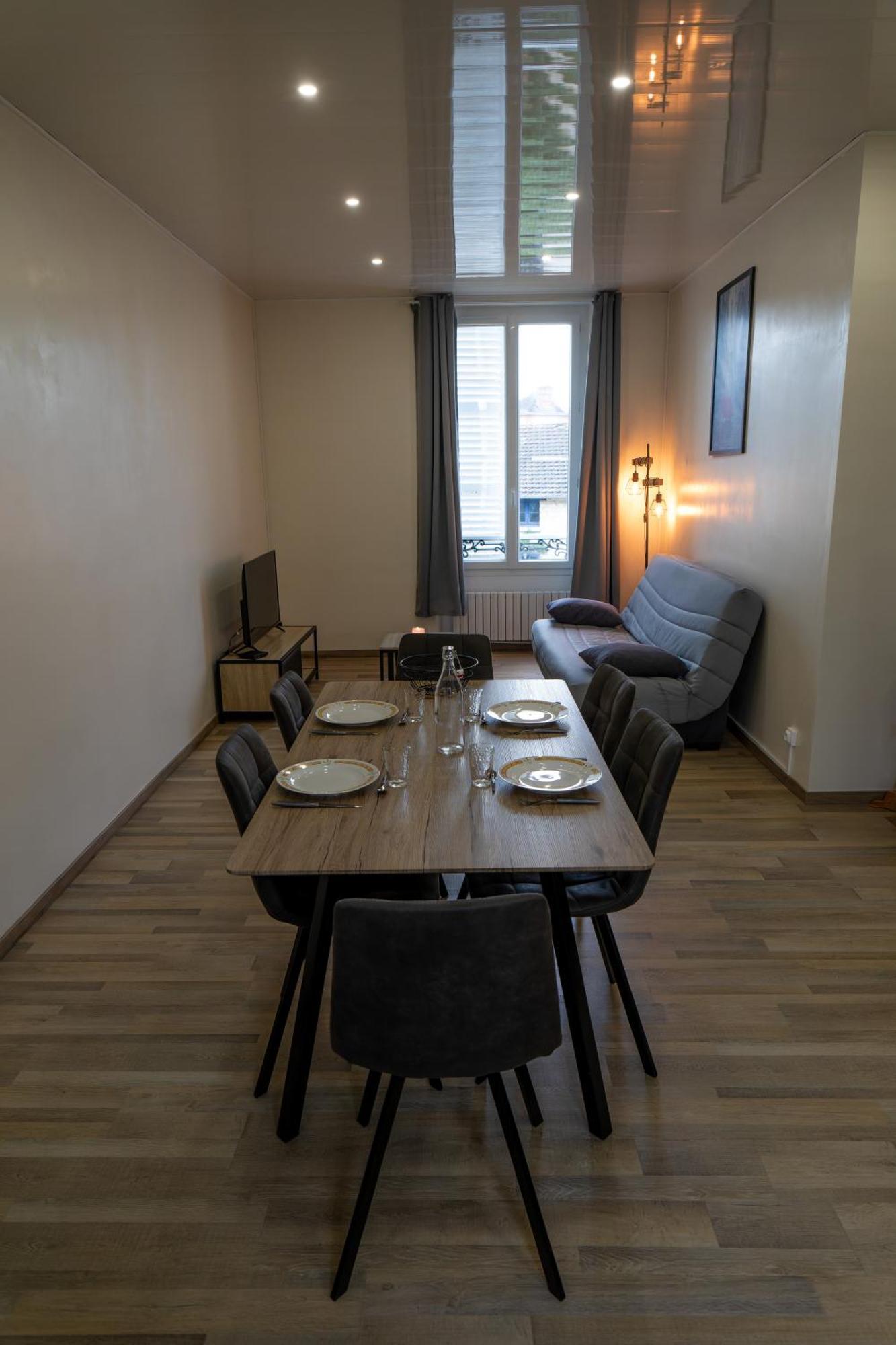 Appart Chez Gegene Montargis Bagian luar foto